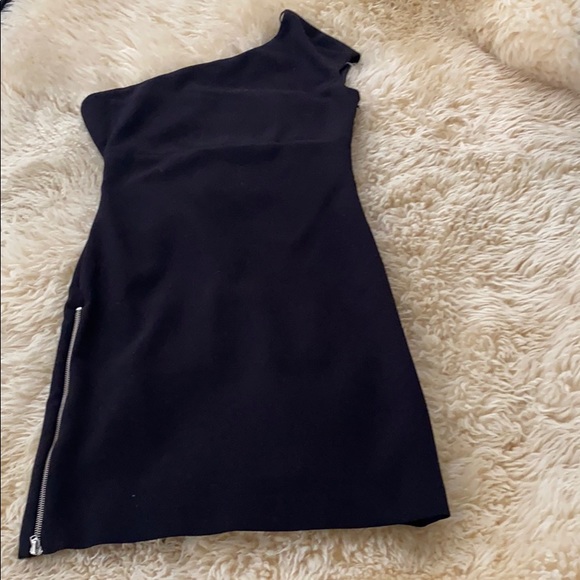Zara Single Shoulder LBD - Picture 2 of 3